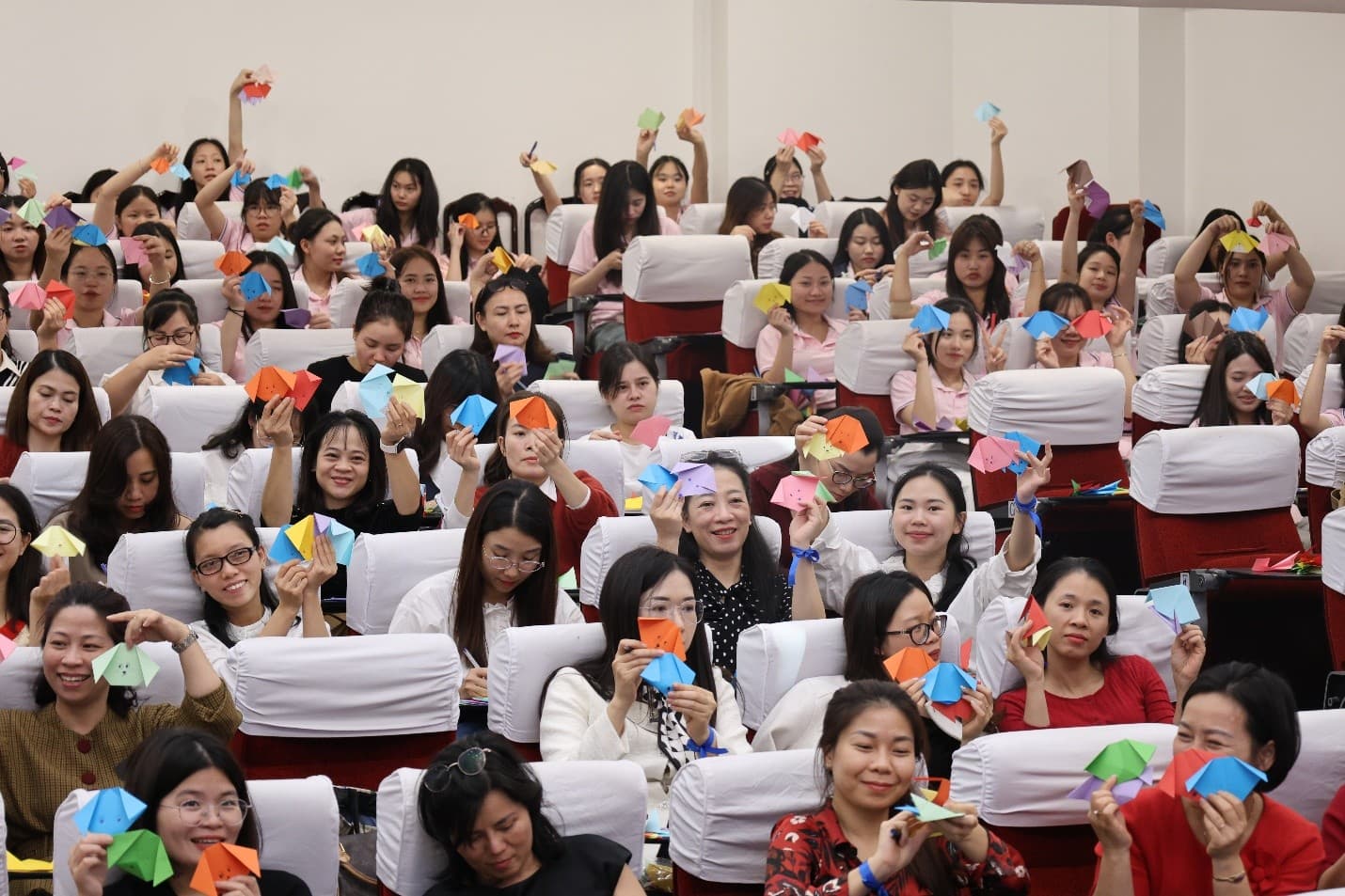 Khai mạc chương trình tập huấn chuyên môn: Giáo dục mầm non Nhật Bản nuôi dưỡng “tâm hồn” và “thể chất” thông qua vui chơi và trải nghiệm